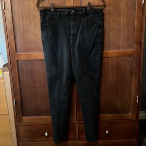 American Eagle Black Jean - 16 short